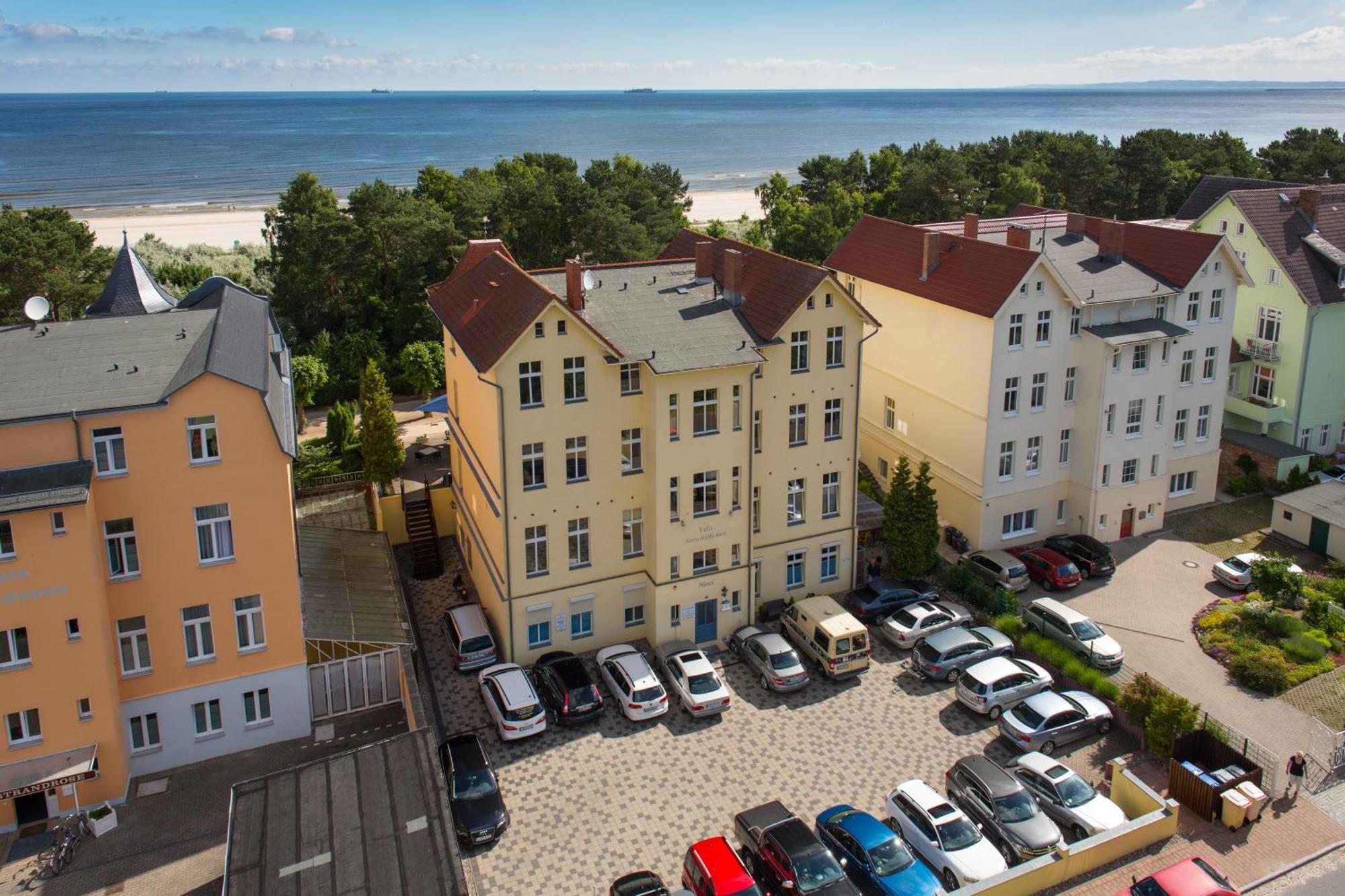 Hotel Villa Seeschloesschen ゼーバート・ヘリングスドルフ エクステリア 写真